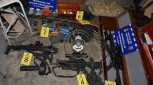 Imagen de Secuestraron 10 armas y más de 700 municiones en Neuquén