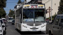 Imagen de Choferes de Mi Bus siguen sin cobrar y continúa el paro