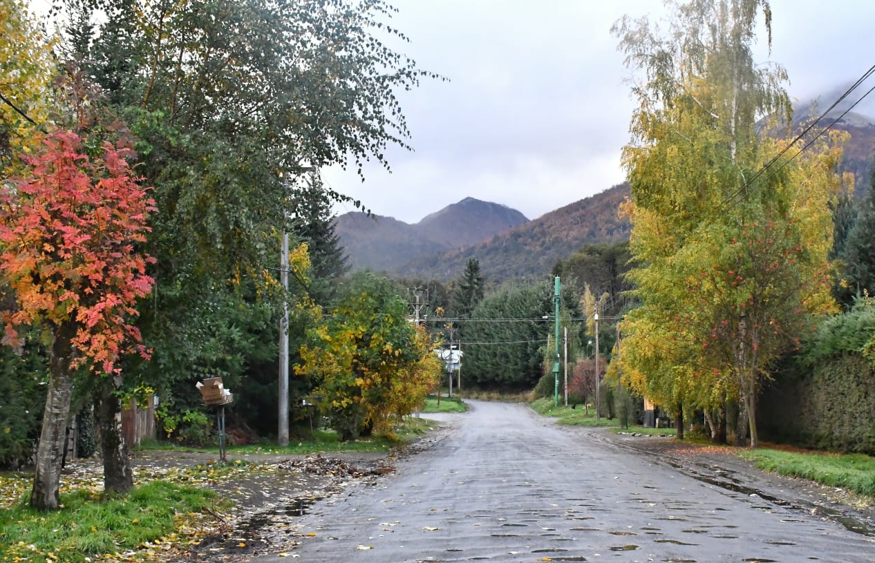 Villa la Angostura, fue uno de los sitios donde el gobernador mostró el cumplimiento. Foto: gentileza