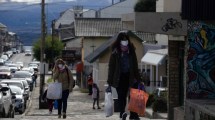 Imagen de Amplían el horario a comercios no esenciales de Bariloche