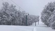 Imagen de Esquí: en Chapelco trabajan en la montaña con la esperanza de poder abrir