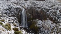 Imagen de Cascada La Fragua: la joya del norte neuquino que tendrá parador y deck