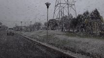 Imagen de Empezó a nevar en Cutral Co, Huincul y Zapala