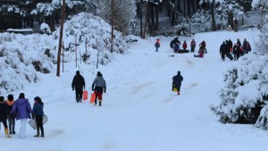 Junín: murió el adolescente que se golpeó mientras se deslizaba en la nieve