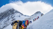 Imagen de Tras cuatro meses, Nepal reabre el monte Everest al turismo