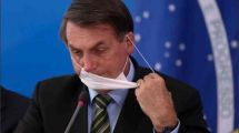 Imagen de Bolsonaro llamó «idiotas» a quienes respetan las cuarentenas y el distanciamiento