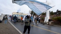 Imagen de Tercer día de corte en la ruta 40 por el reclamo de Uthgra