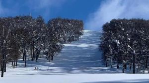 A esquiar en El Bolsón: el cerro Perito Moreno abre el sábado 1° de agosto para los residentes