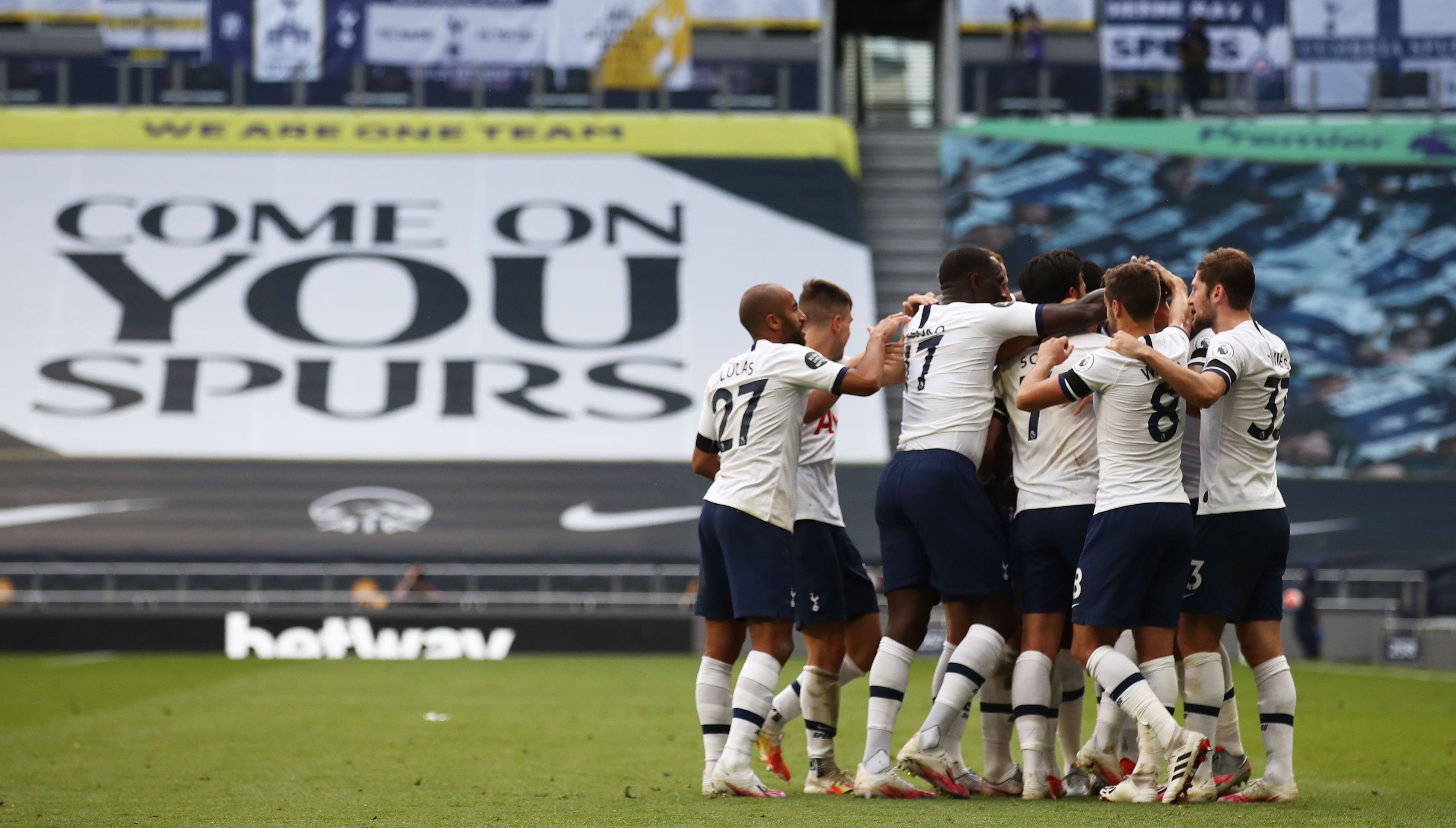 Tottenham sumó un triunfo clave en el objetivo de entrar a Europa League.