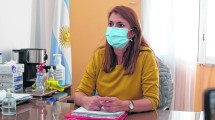 Imagen de Roca: en medio de la crisis, Zgaib ratificó a la directora del hospital