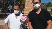 Imagen de Médico contó que un paciente esperó siete horas por un respirador en Centenario