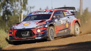 Neuville mandó en el shakedown de Turquía