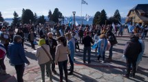 Imagen de Otra protesta en Bariloche para reclamar el cese de la violencia en Villa Mascardi