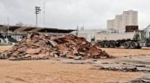 Imagen de Cipolletti removió el asfalto de La Visera y ahora nivelará el terreno