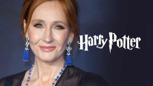 J.K. Rowling otra vez en la mira por el personaje de una sospechosa travesti asesina