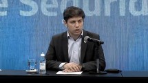 Imagen de Kicillof anunció un salario de bolsillo de $44 mil para la policía bonaerense