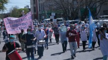 Imagen de Fuerte reclamo salarial de los profesionales de la salud de Río Negro