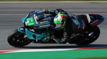 Imagen de Morbidelli lideró el MotoGP y se golpeó Quartararo