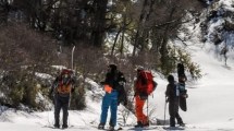 Imagen de Moquehue: espectacular bajada fuera de pista en el cerro Lonco Vaca