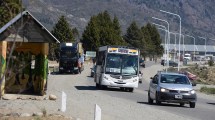 Imagen de Una disputa gremial se suma al conflicto del transporte en Bariloche