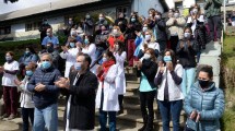 Imagen de Médicos de Bariloche volvieron a reclamar por la recomposición salarial