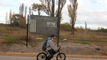 Imagen de Se robaron el señalamiento del Centro Clandestino de Neuquén