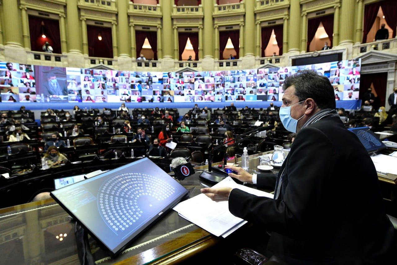 Diputados En Vivo / En vivo: Diputados debate en comisión en aborto legal - Clarín : Televisión en vivo por internet.