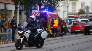 Tres muertos y varios heridos por ataque con cuchillo en ciudad francesa de Niza