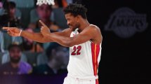 Imagen de Triunfo infartante de Miami, que sigue vivo en la final de la NBA ante los Lakers