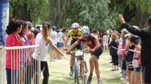 Imagen de El triatlón vuelve con una prueba en Cervantes