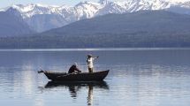 Imagen de El lunes es feriado: quiénes pueden viajar a Bariloche y Las Grutas