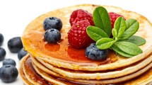 Imagen de Audio receta hot cakes con frutas