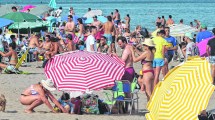 Imagen de Grupos de riesgo sin turismo: respaldo a las restricciones