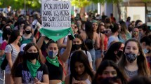 Imagen de Así marcharon en la región para acompañar el pedido de Aborto Legal