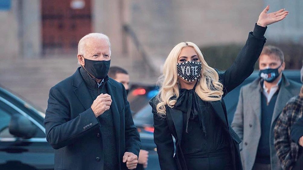 Lady Gaga animó el cierre de campaña de Joe Biden en Pensilvania. 