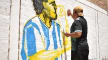 Imagen de Una plaza de Neuquén ya le rinde homenaje a Maradona con un mural