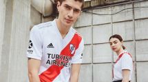 Imagen de River presentó su nueva camiseta y el diseño generó polémica