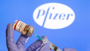 La Anmat aprobó el uso de emergencia de la vacuna de Pfizer