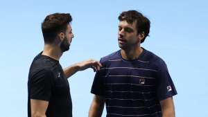 Zeballos avanzó a las semifinales de dobles en el Masters de Londres