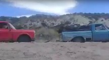 Imagen de El pulpero de la F-100 rescató a una Chevrolet que se encajó en Las Grutas