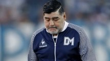 Imagen de Anunciaron en el country la presencia de una ambulancia en la casa de Maradona que nunca estuvo