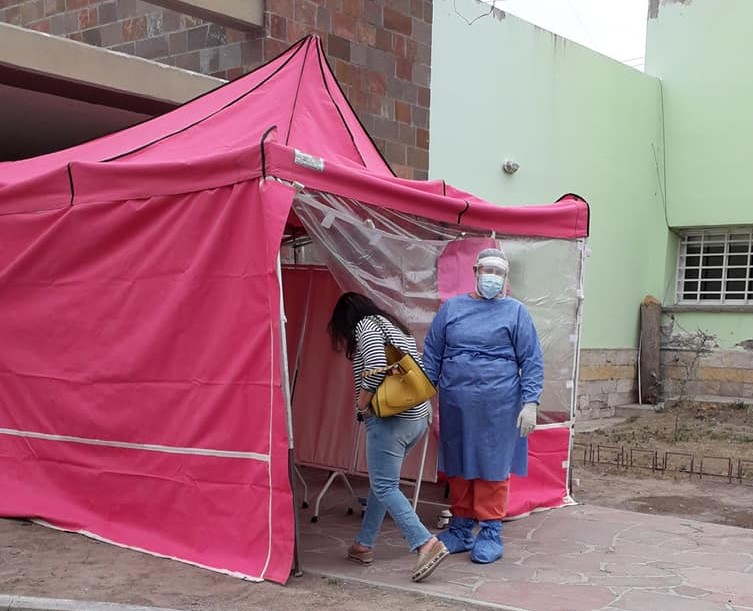 Un alto porcentajes de contagios arrojan los testeos rápidos que se realizan en el hospital de Los Menucos. Foto: gentileza. 