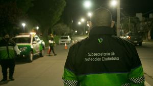 En Viedma infraccionan a un centenar de personas en una fiesta clandestina