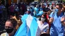 Imagen de Marcha de hospitalarios de Viedma, con apoyo de los estatales