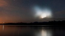 Imagen de Una extraña luz blanca se registró en el paisaje de Villa la Angostura