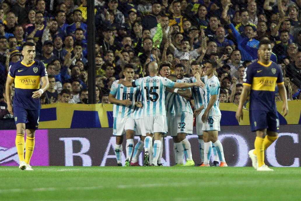 Imagen de la última visita de Racing, que ganó con gol de Zaracho. 