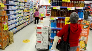 Reglamentaron la Ley de Góndolas: qué cambios implica en los supermercados