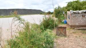 Alerta en Rincón de los Sauces por la crecida del río Colorado