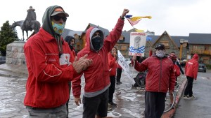 Guardavidas de Bariloche denuncian incumplimientos del municipio