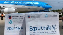 Imagen de El domingo partirá otro vuelo a Rusia para traer otra tanda de vacunas Sputnik V